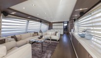 Ferretti 870 Yacht - Saloon-001